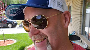 THE SELFISH/SELFLESS PARADIGM/PARADOX AND TRIATHLON/FITNESS