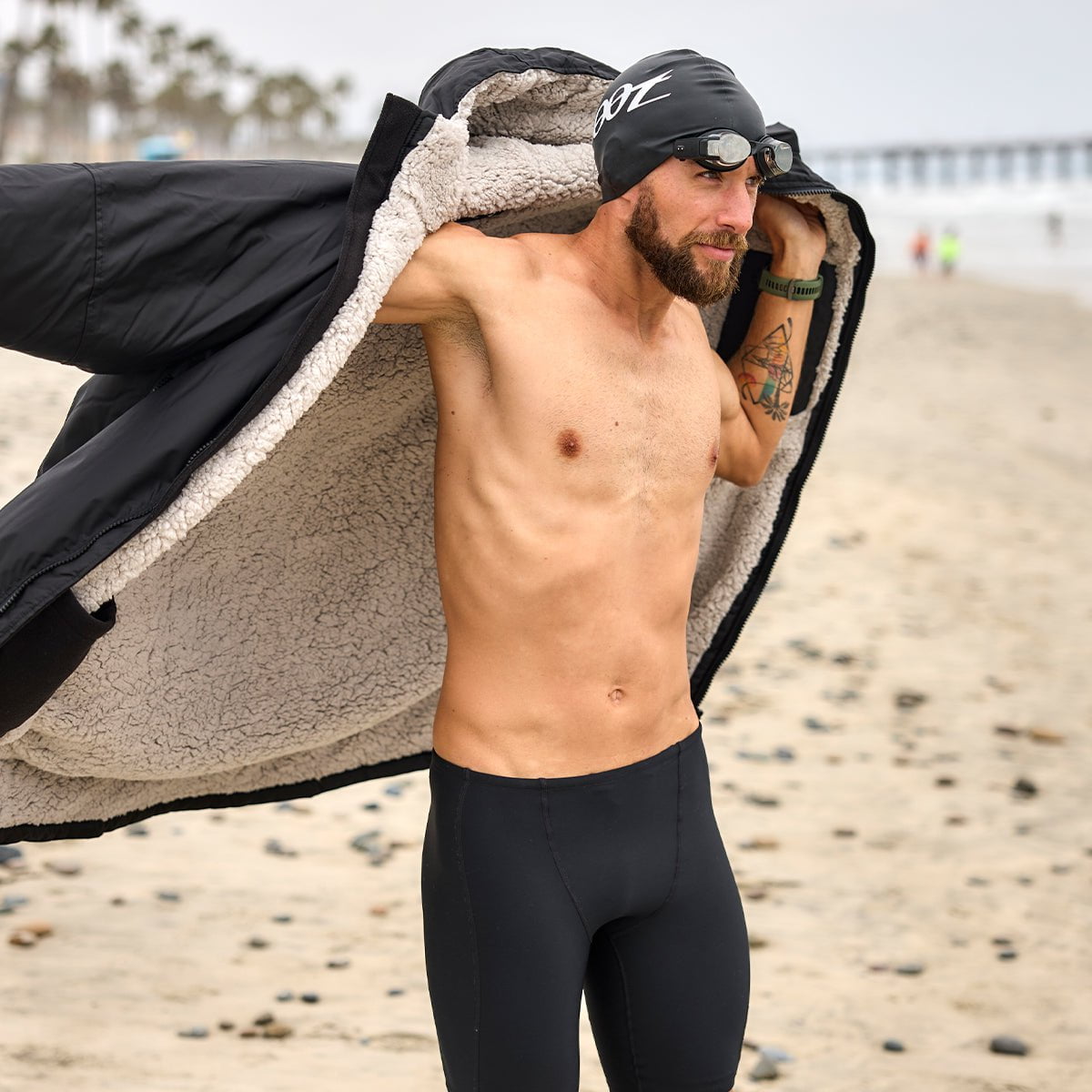 Zoot Sports SWIM ACCESSORIES Unisex Ultra Swim Parka - Black