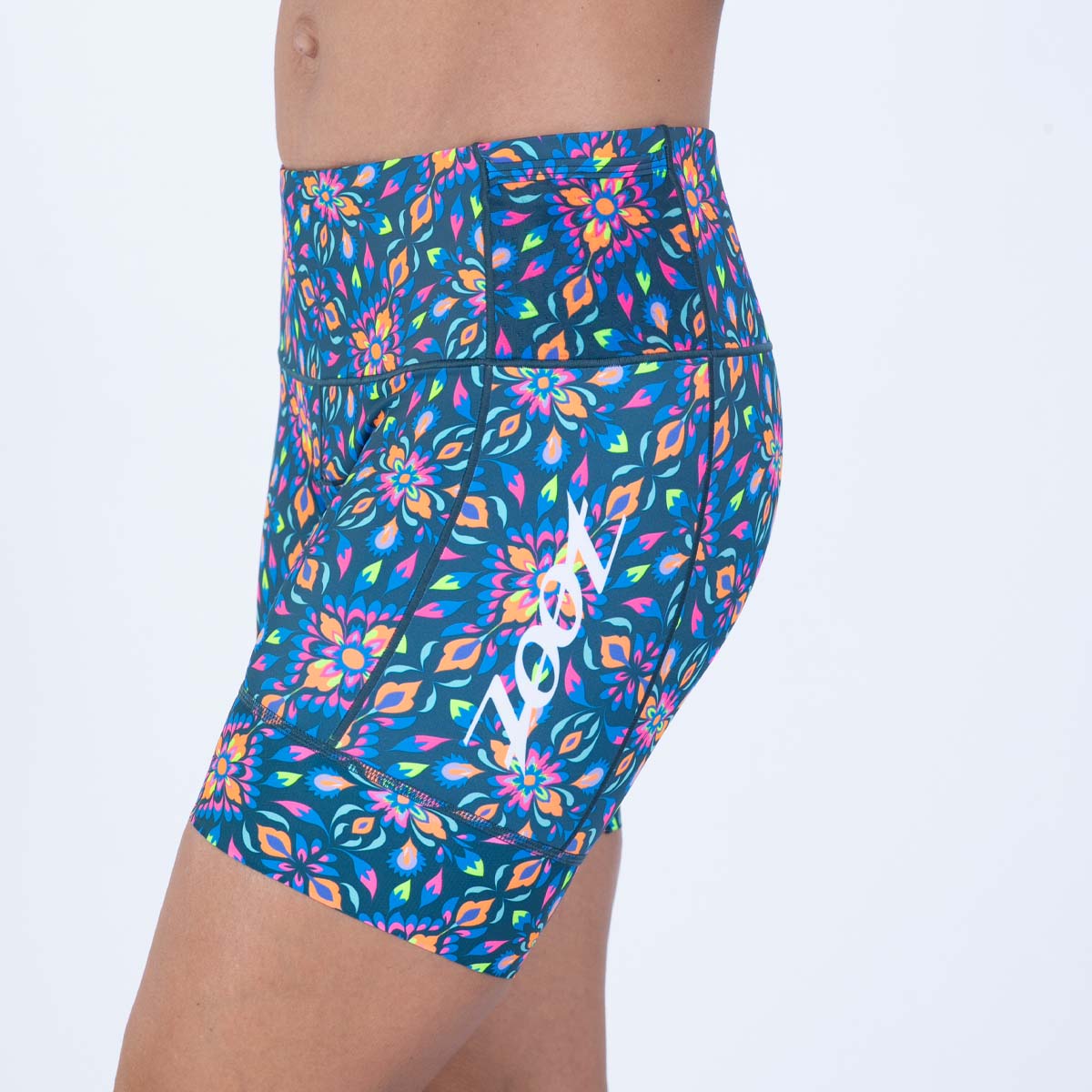 Zoot Sports TRI SHORTS Women's Ltd Tri 6" Short - Kaleidoscope