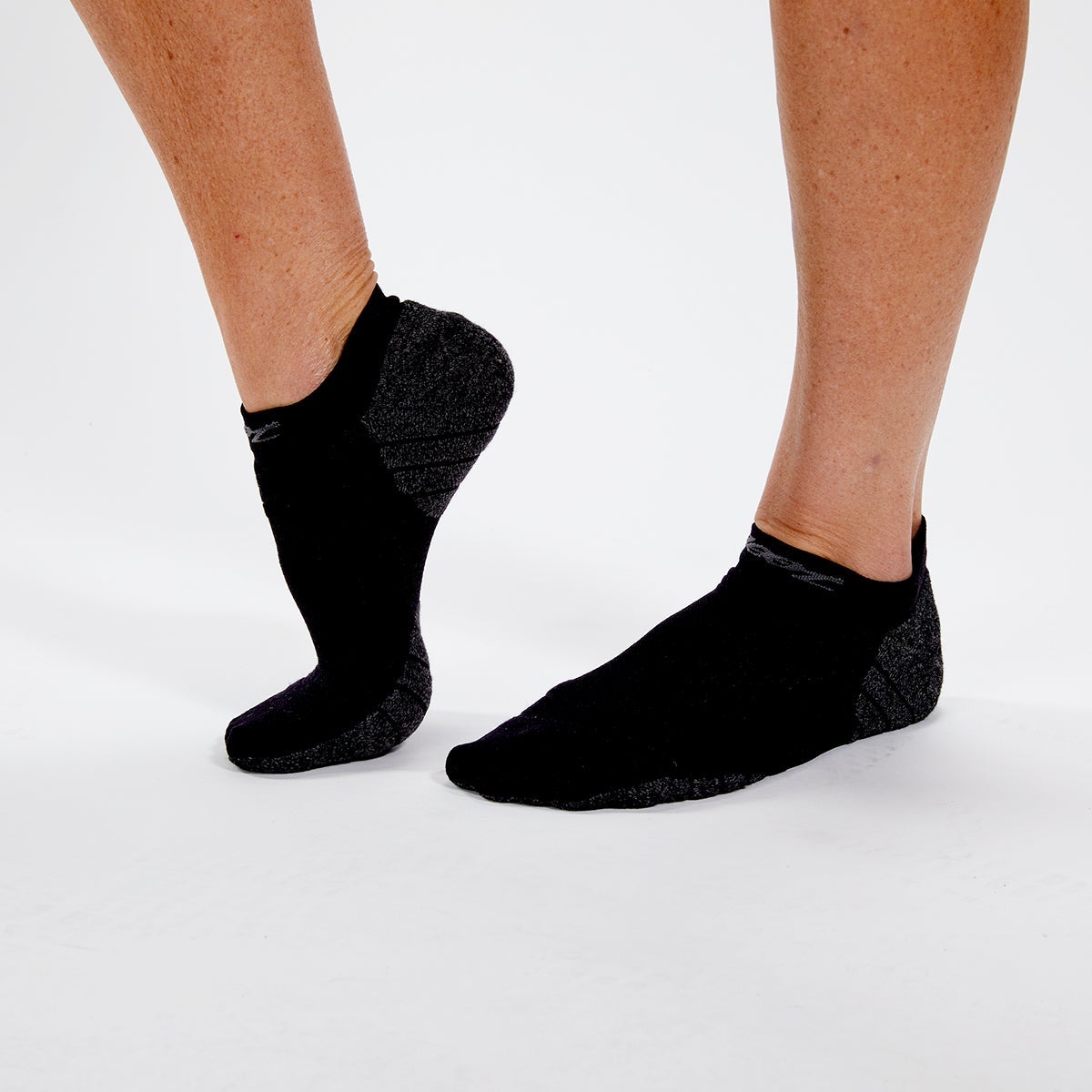 Zoot Sports SOCKS UNISEX NO SHOW LIGHT CUSHION SOCK - BLACK