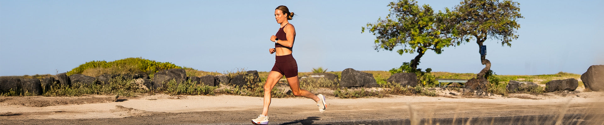 Women's Holly Lawrence