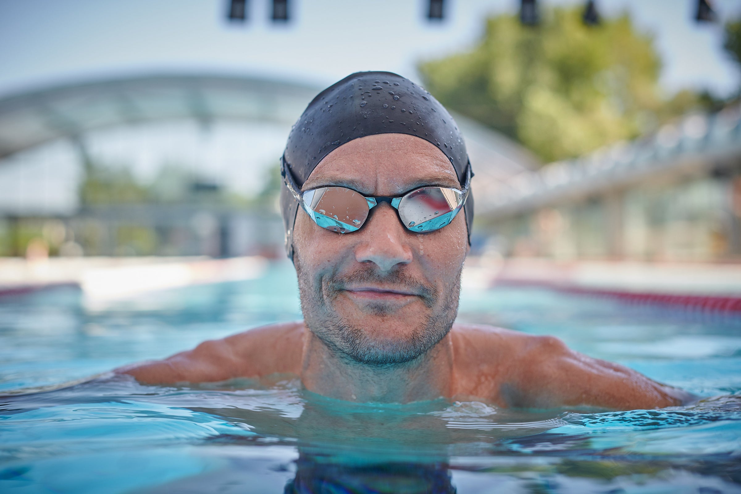 THEMAGIC5 Custom-Fit Swimming Goggles – World's 1st Face-Scan Goggles With UV Protection & Anti-Fog