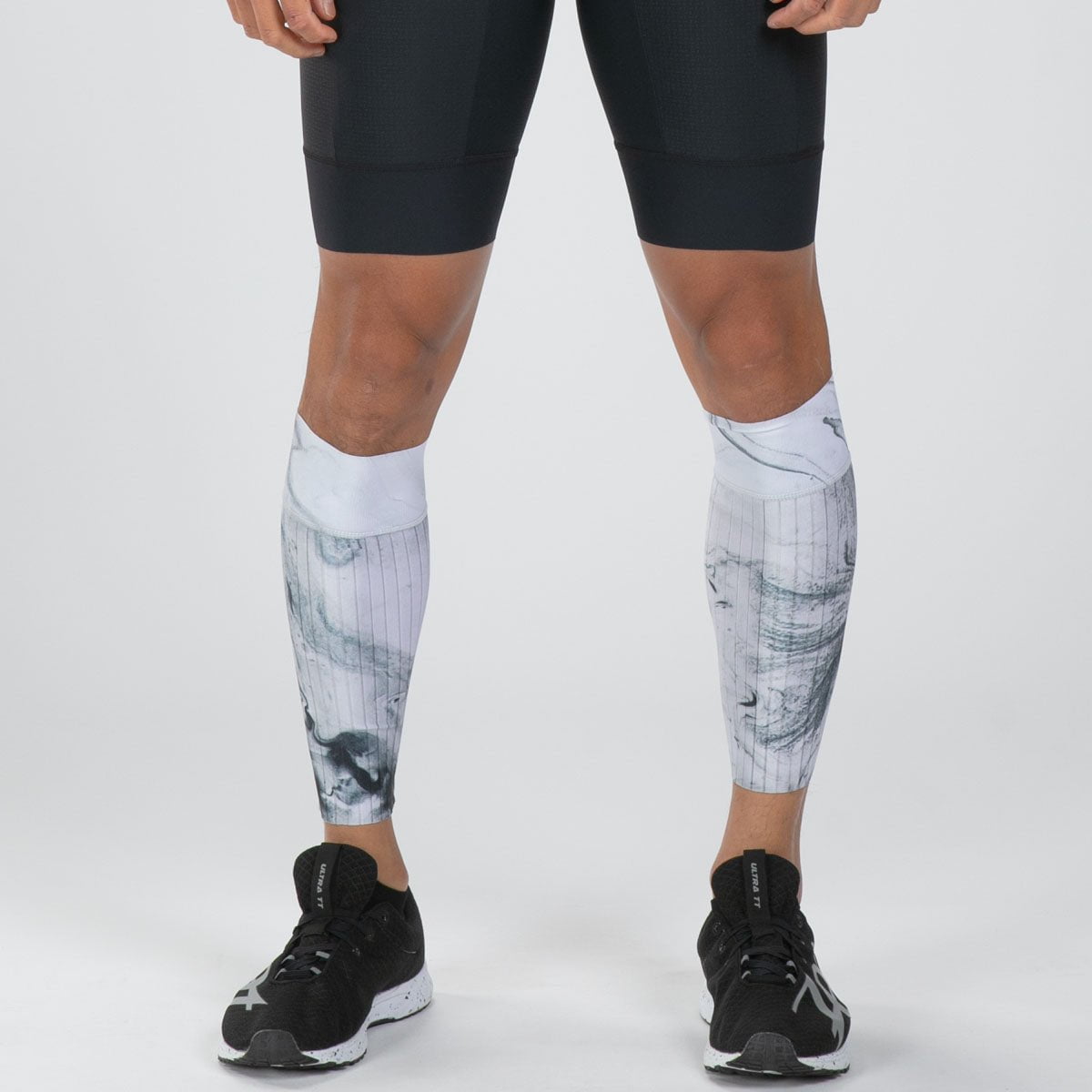 Zoot Sports ACCESSORIES Unisex Ltd Aero Calf Sleeve - White Hot