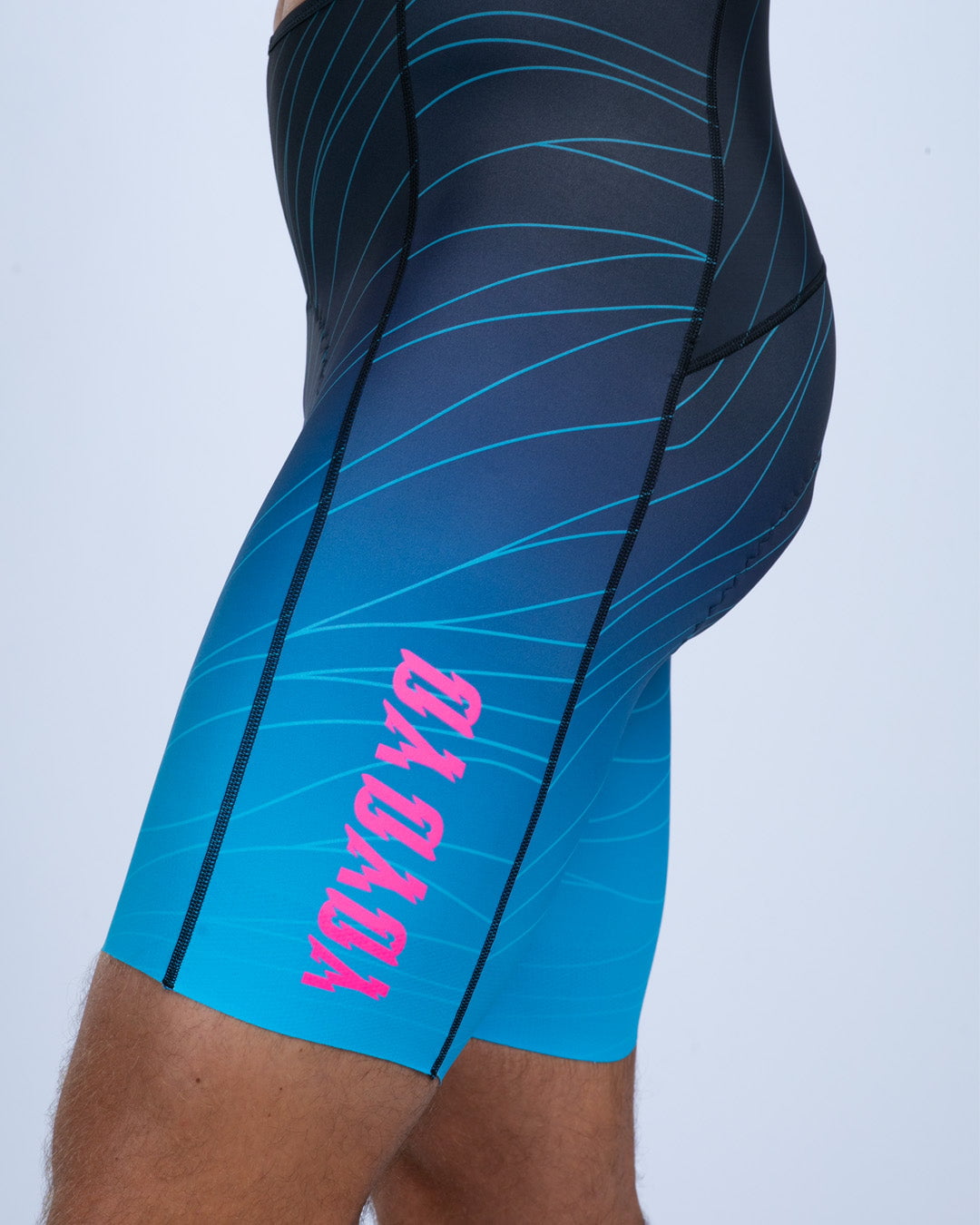 Men's Ltd Cycle Seamless Bib Short - Elements – Zoot Sports