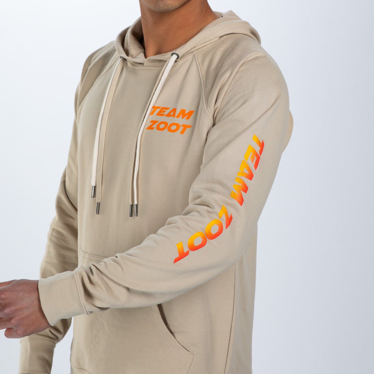 Zoot Sports LIFESTYLE Unisex Terry Pullover Hoodie - Team Zoot 2025 - Sand