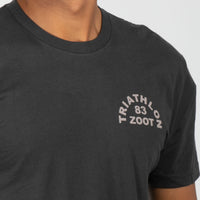 Zoot Sports LIFESTYLE Unisex Triathlon Arch Tee - Graphite Black