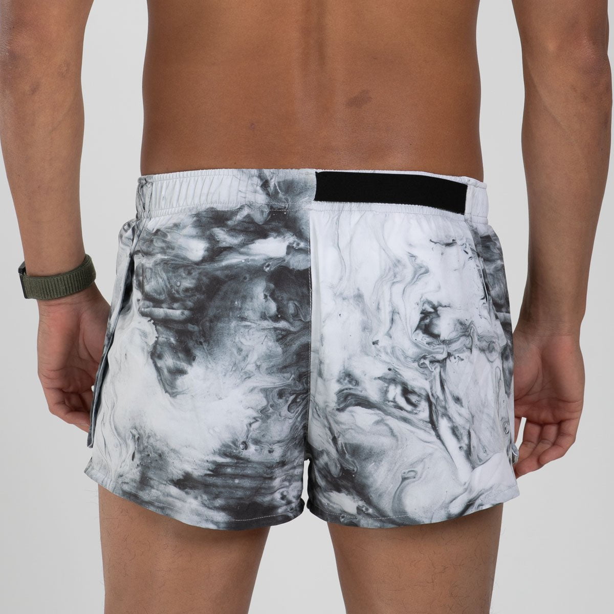 Zoot Sports RUN BOTTOMS Men's Elite Run 2" Short - White Hot