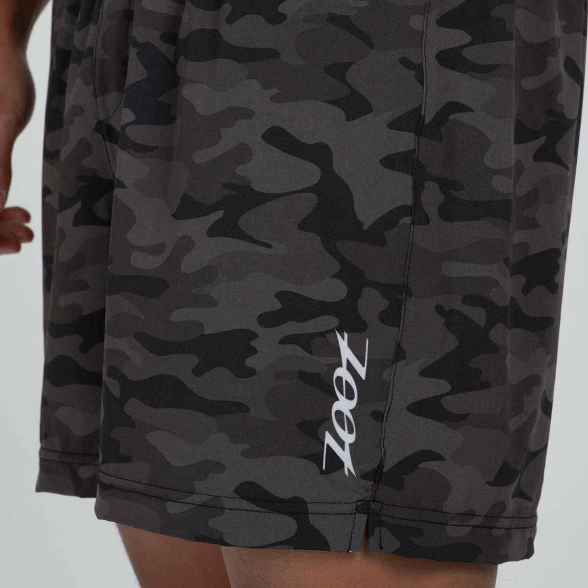 Zoot Sports RUN BOTTOMS Men's Ltd Run 5" Short - Camouflage
