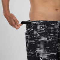 Zoot Sports RUN BOTTOMS Men's Ltd Run 7" Short - Distortion