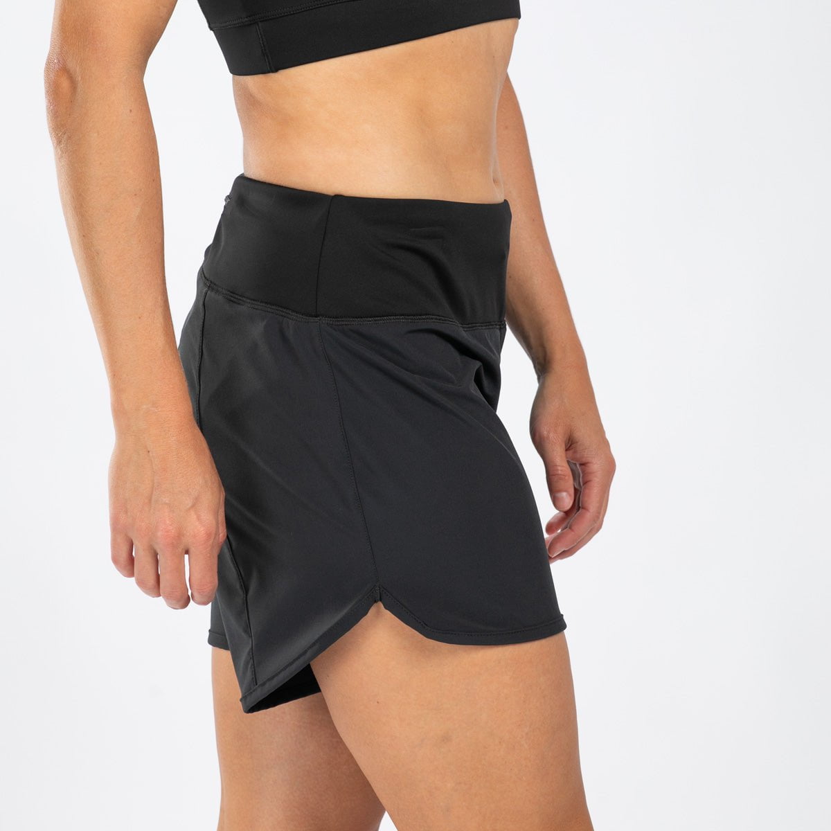 Zoot Sports RUN BOTTOMS Women's Elite Run 6" Short - Jet Black
