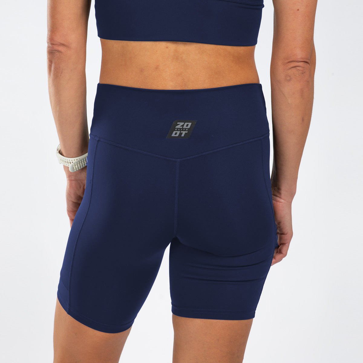 Zoot Sports RUN BOTTOMS Women's Elite Run 8" High-Rise Short - Deep Navy