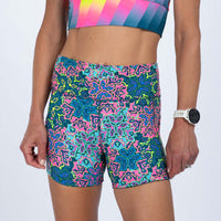 Zoot Sports RUN BOTTOMS Women's Ltd Run 4" Pulse High-Rise Short - Costa Del Sol
