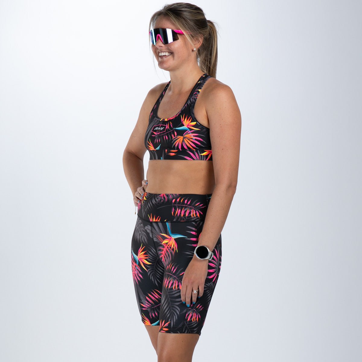 Zoot Sports RUN BOTTOMS Women's Ltd Run 8" Pulse High-Rise Short - Tropical Magic