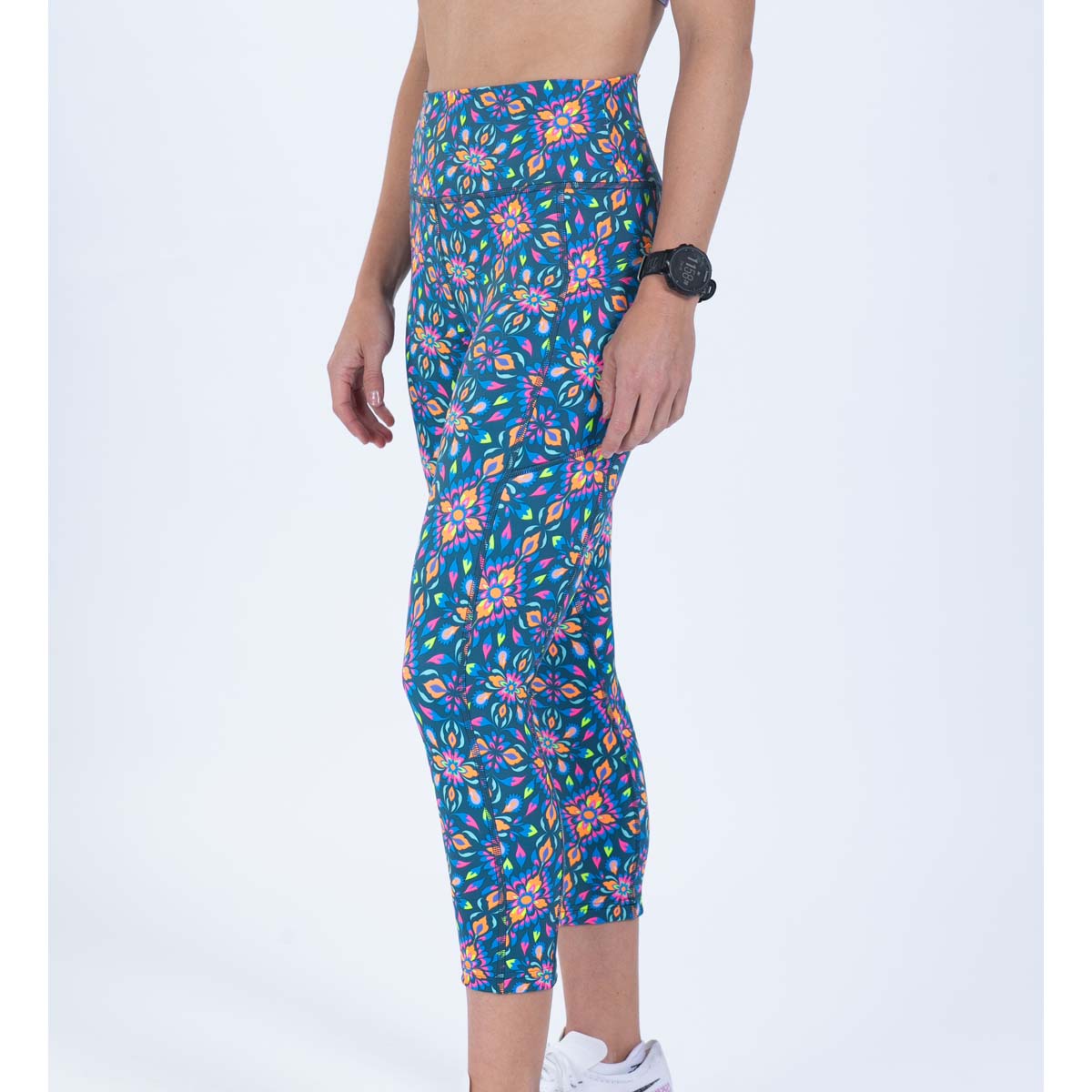 Zoot Sports RUN BOTTOMS Women's Ltd Run High Rise Capri - Kaleidoscope