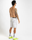 Zoot Sports RUN SHORTS 2-1 BOXER BRIEF Men's Elite Run 8" Short 2 in 1 - Sonic White
