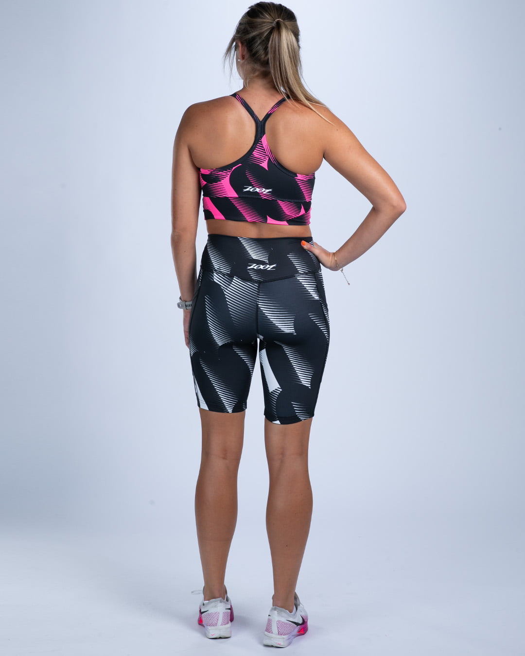Zoot Sports RUN SHORTS 8" INSEAM Women's Ltd Run 8" Pulse High-Rise Short - Icon
