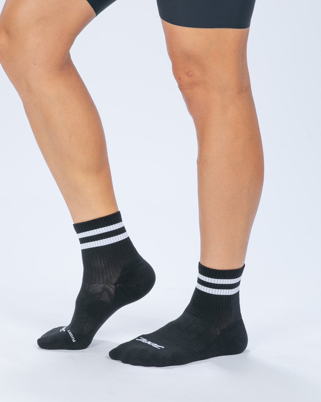 Zoot Sports SOCKS Unisex 4" Sock - Zoot Pacer Black/White Stripe