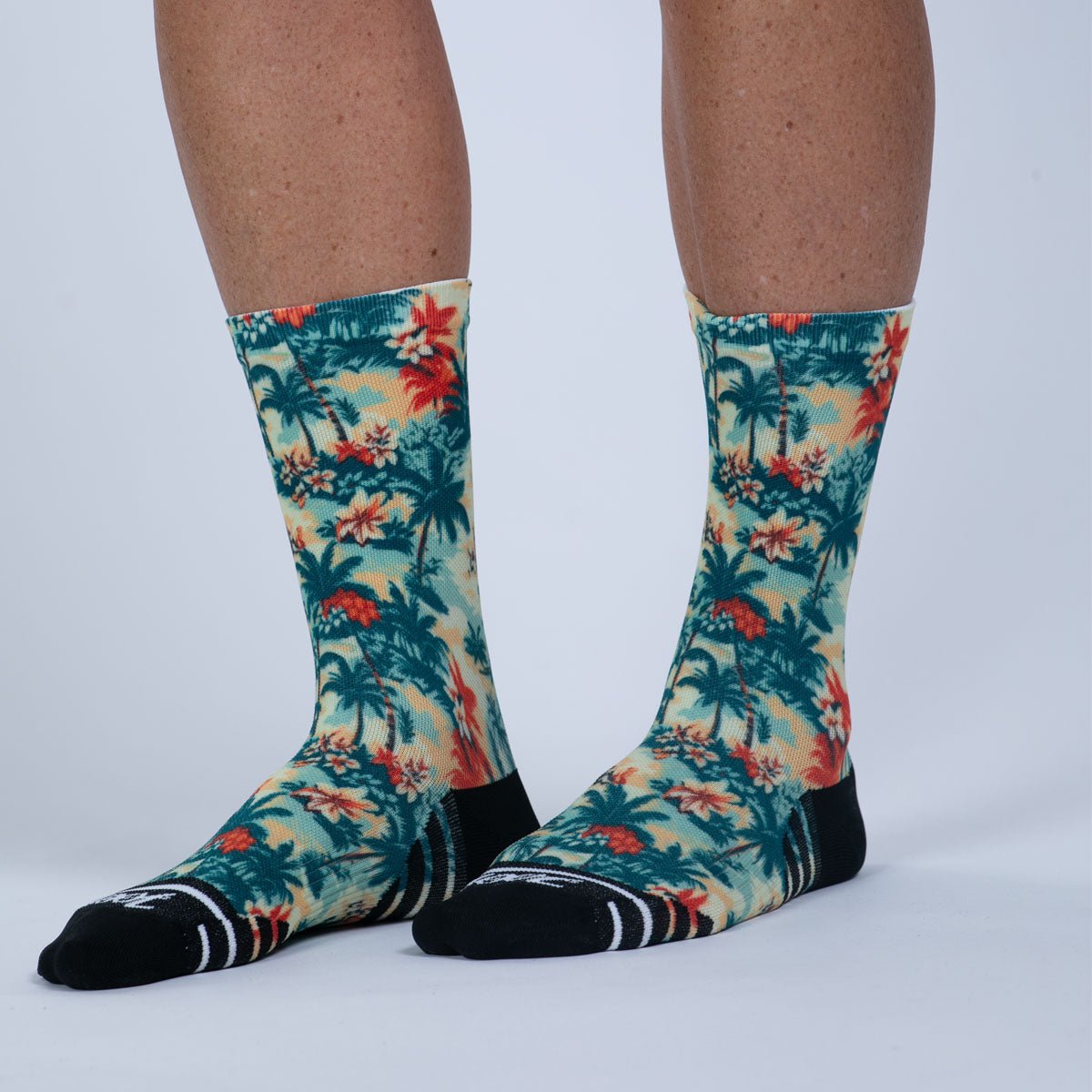 Zoot Sports SOCKS Unisex 6" Sock- Vintage Hula