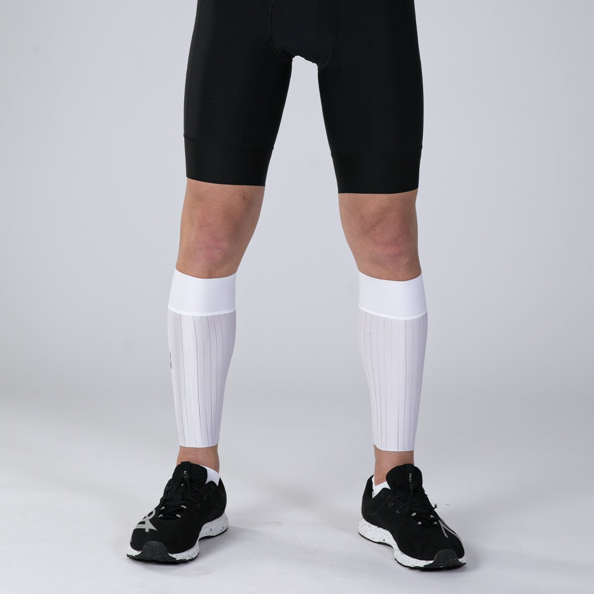 Leg Sleeves Football Calf Compression Sleeves for Men Boys Women (Black,  White