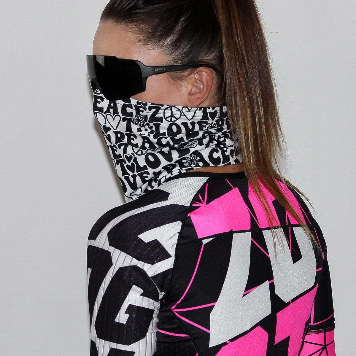 Zoot Sports FACE COVERINGS OSFA / PEACE&LOVE UNISEX COOLING NECK SLEEVE - PEACE & LOVE