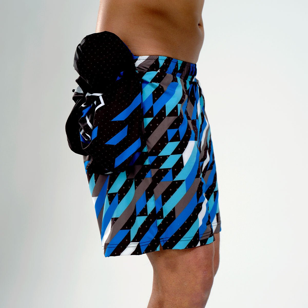 Zoot Sports RUN BOTTOMS Men's LTD Run 7" Short - Unbreakable