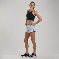 Zoot Sports RUN BOTTOMS WOMENS LTD RUN 3" CLASSIC SHORT - WHITE SANDS