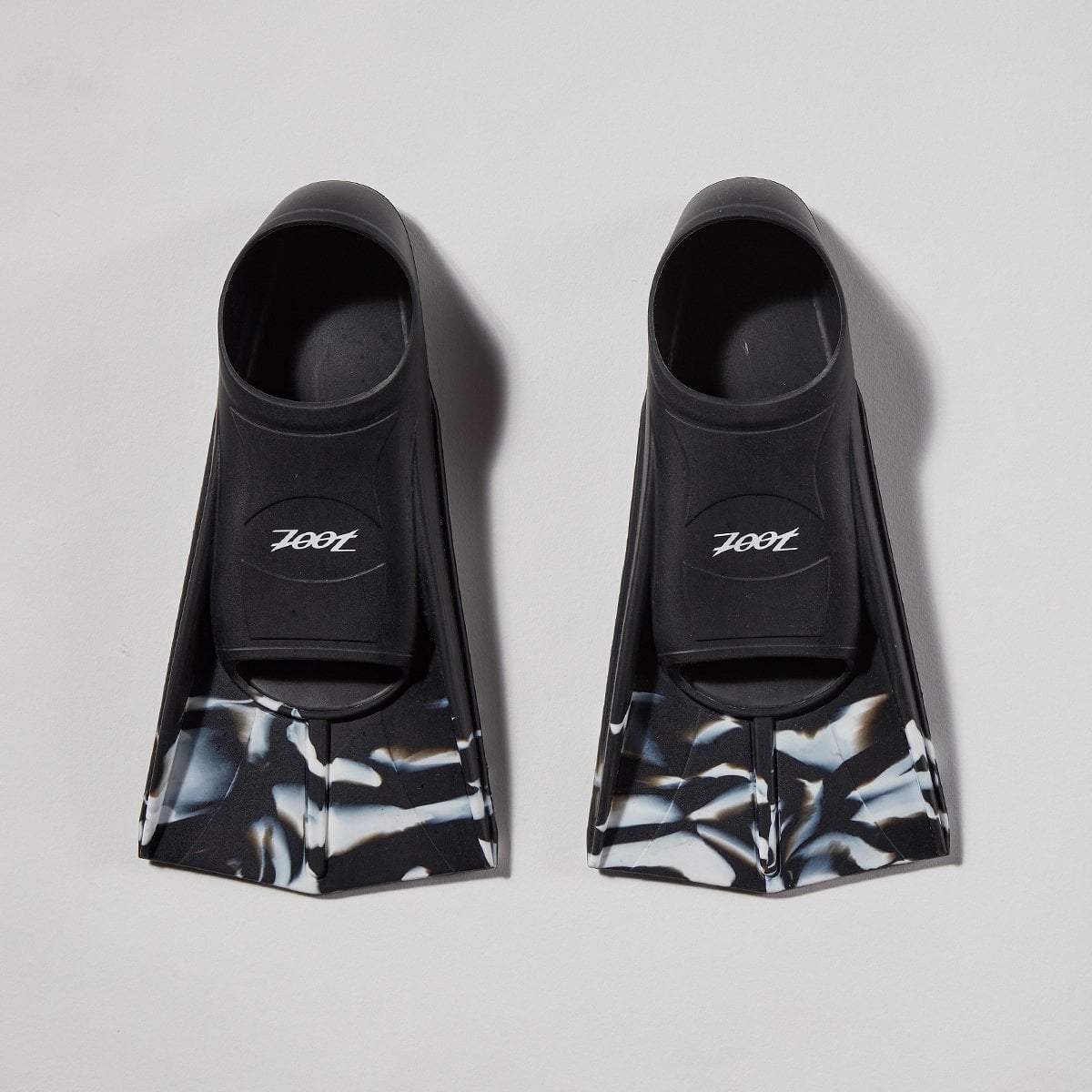 Zoot Sports SWIM ACCESSORIES ULTRA SWIM FINS - BLACK/WHITE