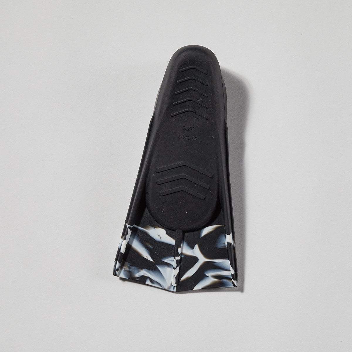 Zoot Sports SWIM ACCESSORIES ULTRA SWIM FINS - BLACK/WHITE